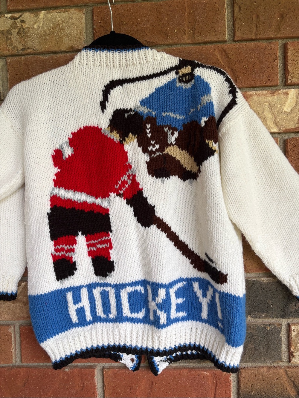 Handmade Hockey Cardigan youth large or women’s small - Picture 5 of 13